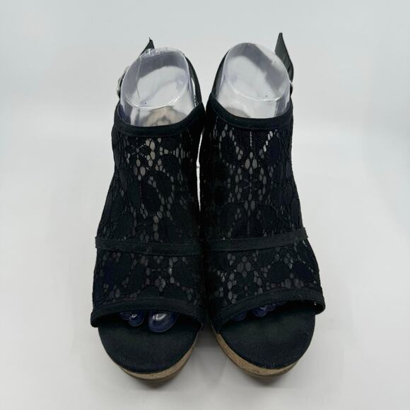 Fergalicious by Fergie Lace Peep Toe Wedge Heel Sandals Slingback Black Womens 5 - Picture 7 of 10